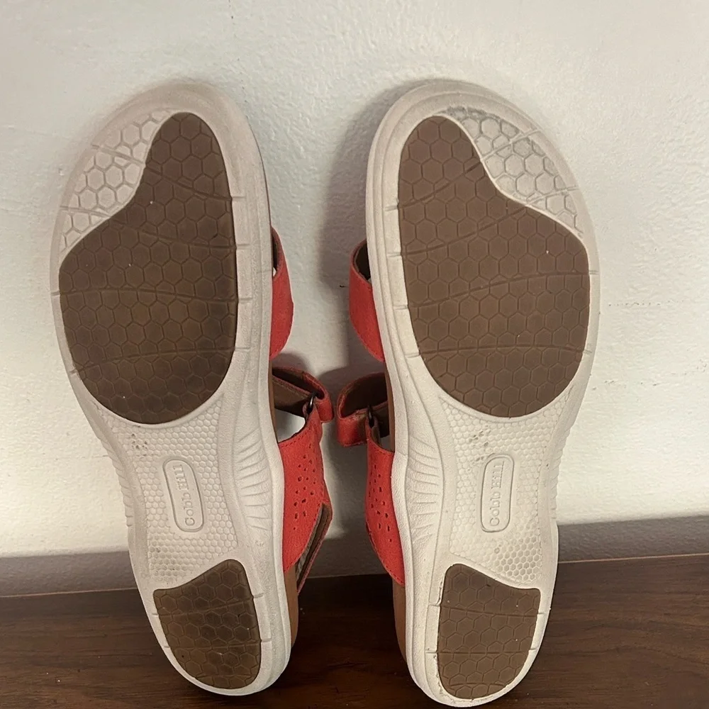 Cobb Hill  orange Sandals